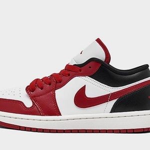 WORN ONCE ‼️‼️ RETROS  …RED, BLACK, WHITE ‼️‼️